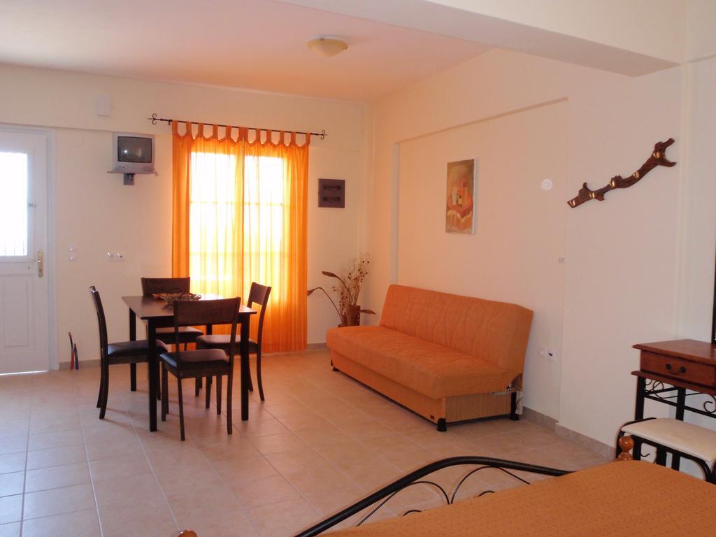 Afroksilia Apartment Katouna Ngoại thất bức ảnh