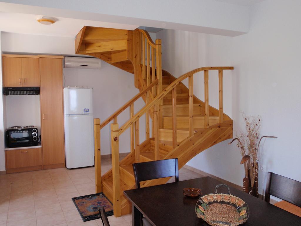 Afroksilia Apartment Katouna Ngoại thất bức ảnh